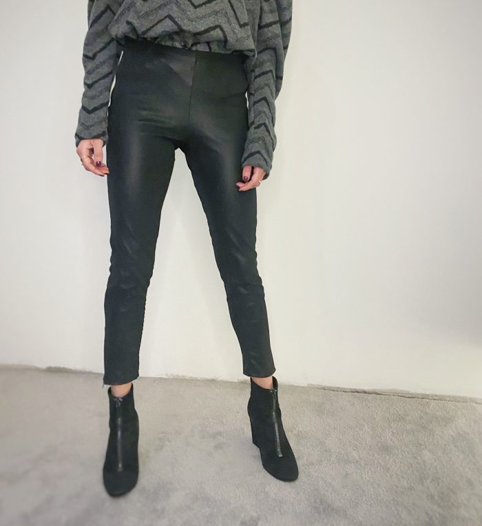 loungewear-collection-vegan-leather-pants-leggings